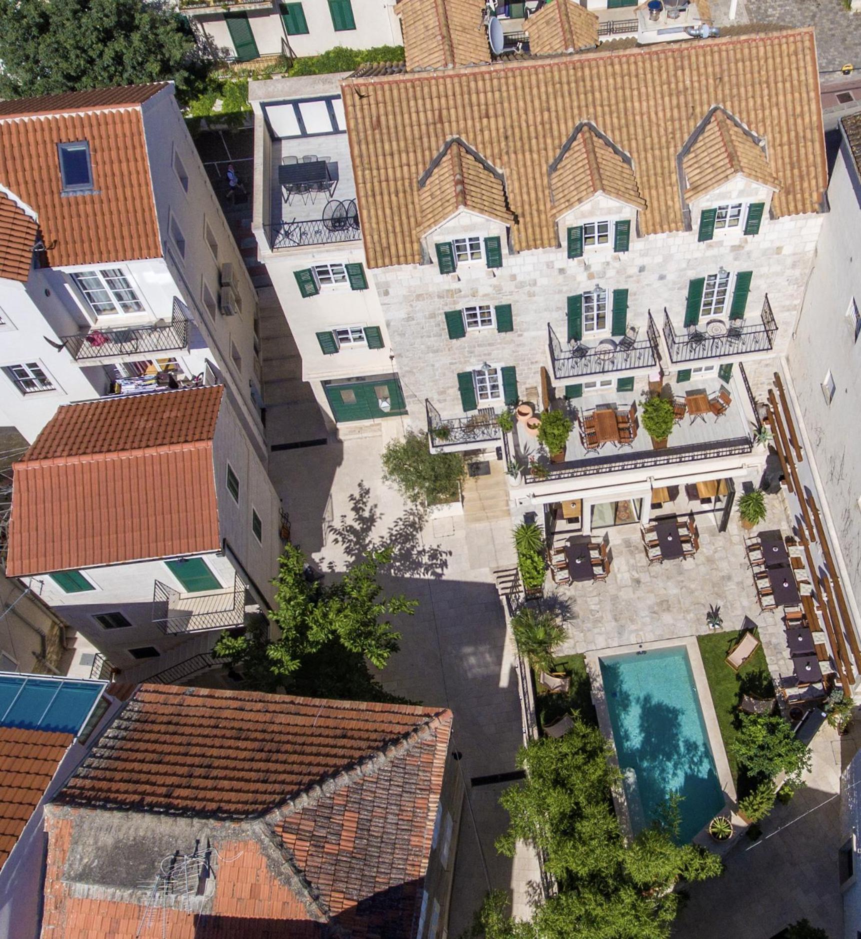 New - Casa Columba - 4 Star Design Boutique With Outdoor Pool & Private Garden (adults Only) Pensiune 4*